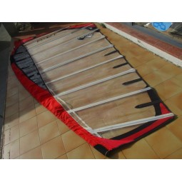 Voile Windsurf occasion Maui sails TR-4 7,6 m²  