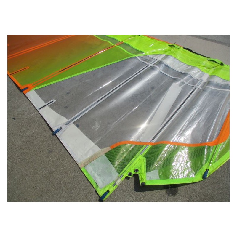 Voile Windsurf occasion Neilpryde RACING EVO 8  9,6 m² 2016