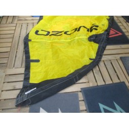 Aile nue Kitesurf occasion Ozone Catalys V2 8 m² 2020
