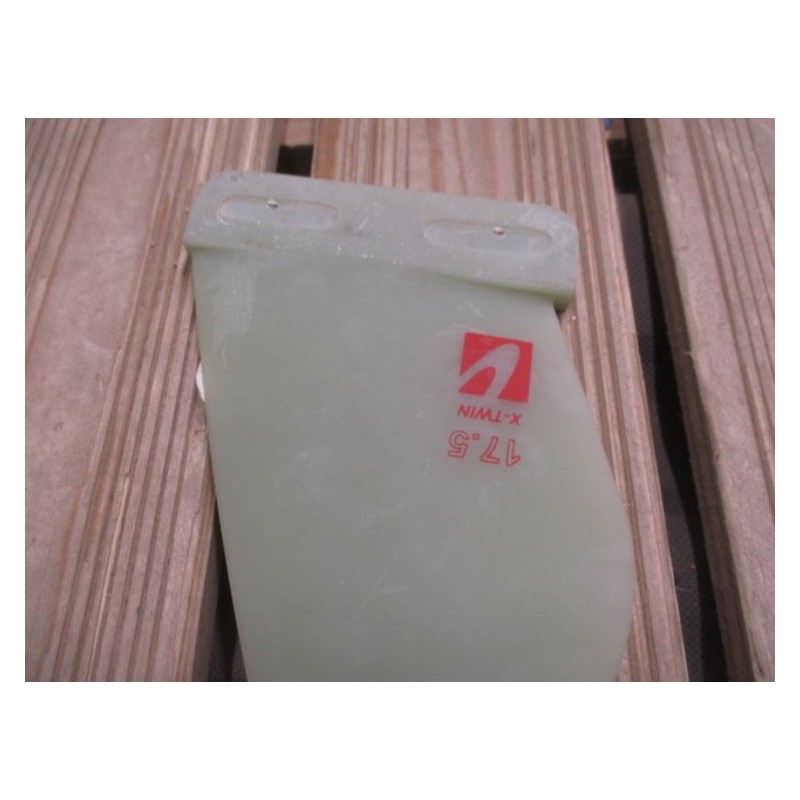 Aileron Windsurf occasion Maui Ultra Fins x twin 17,5 Slot-Box