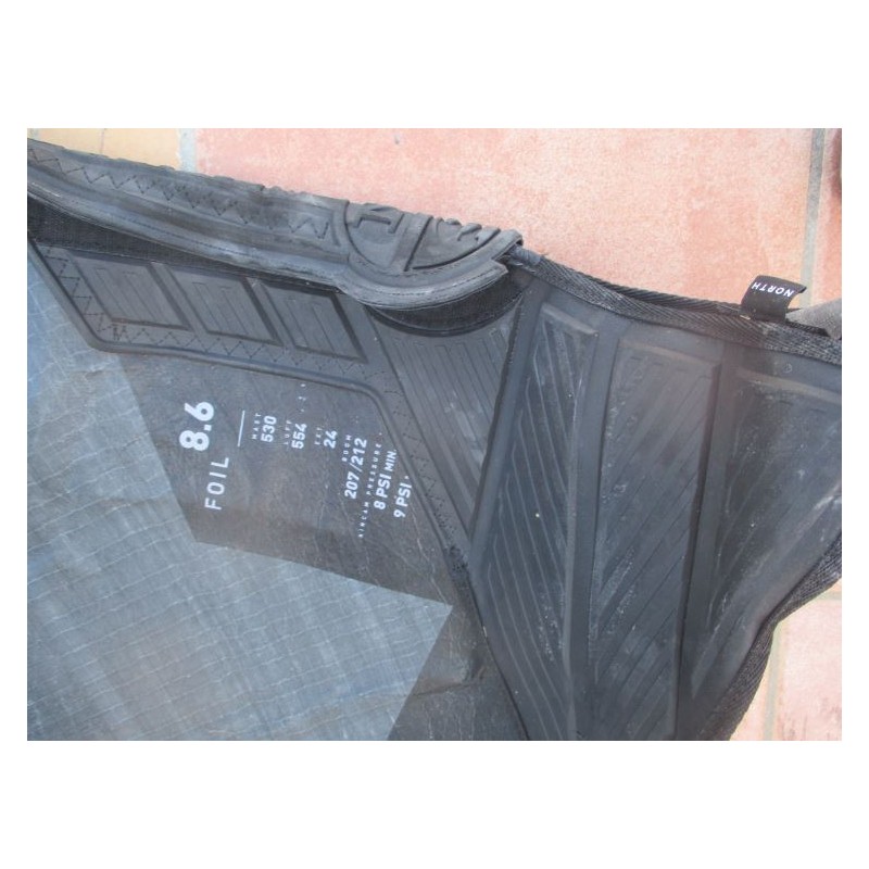 Voile Windsurf occasion North sails SLALOM FOIL 8,6 m² 2023