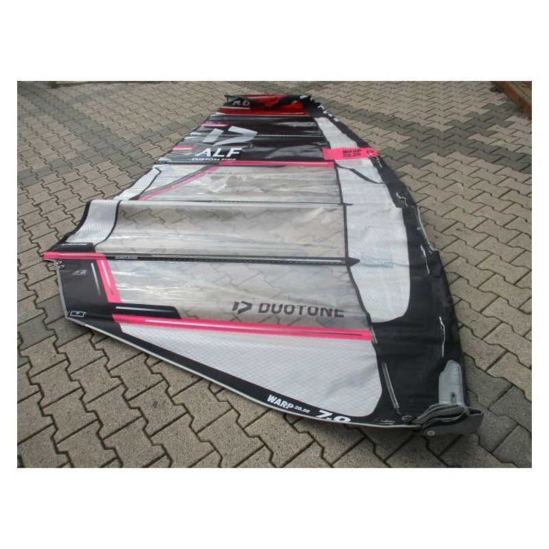 Voile Windsurf occasion Duotone WARP 20.20 7 m² 2020