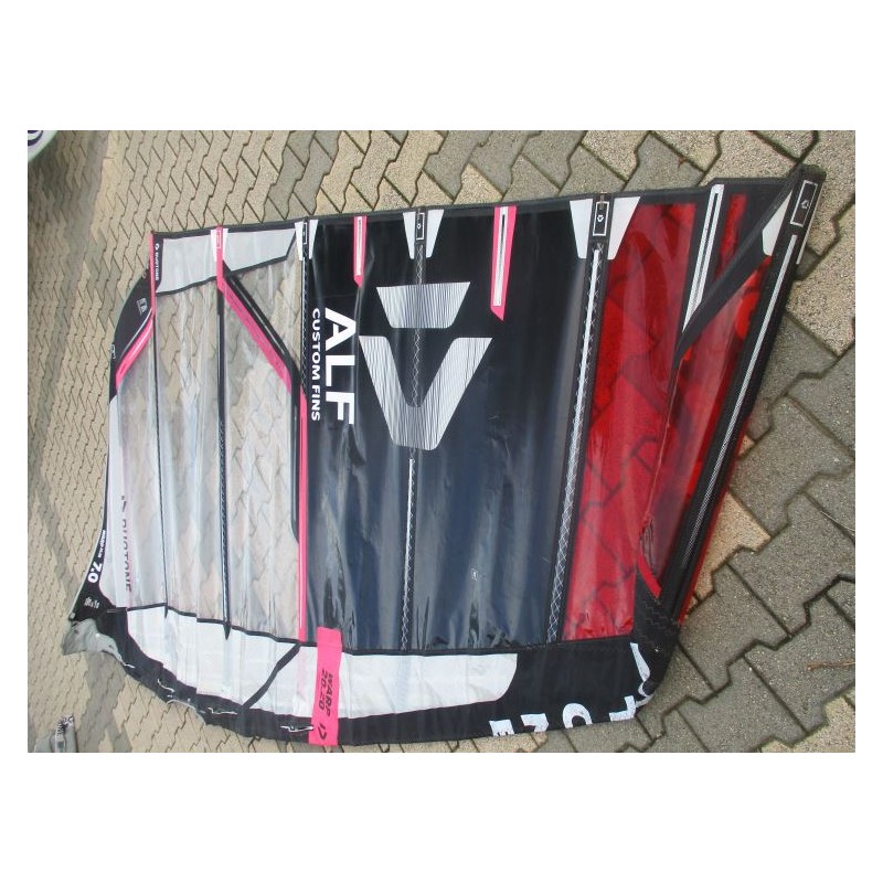 Voile Windsurf occasion Duotone WARP 20.20 7 m² 2020