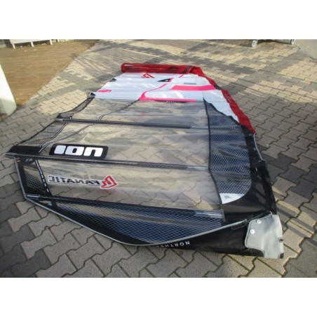 Voile Windsurf occasion North sails WARP 8,4 m² 2019