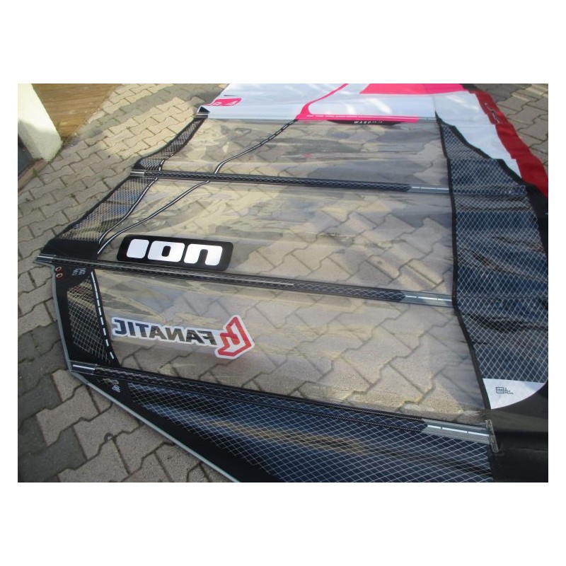 Voile Windsurf occasion North sails WARP 8,4 m² 2019