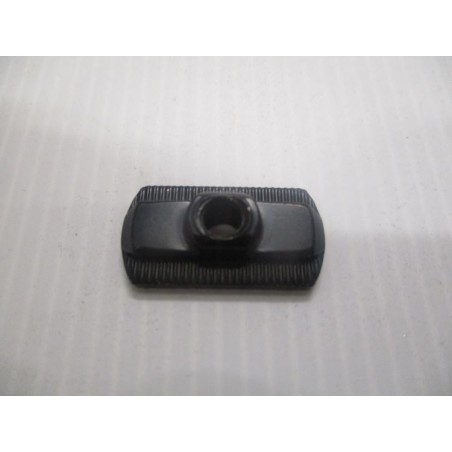 Side On Ecrou en T plat (long)  