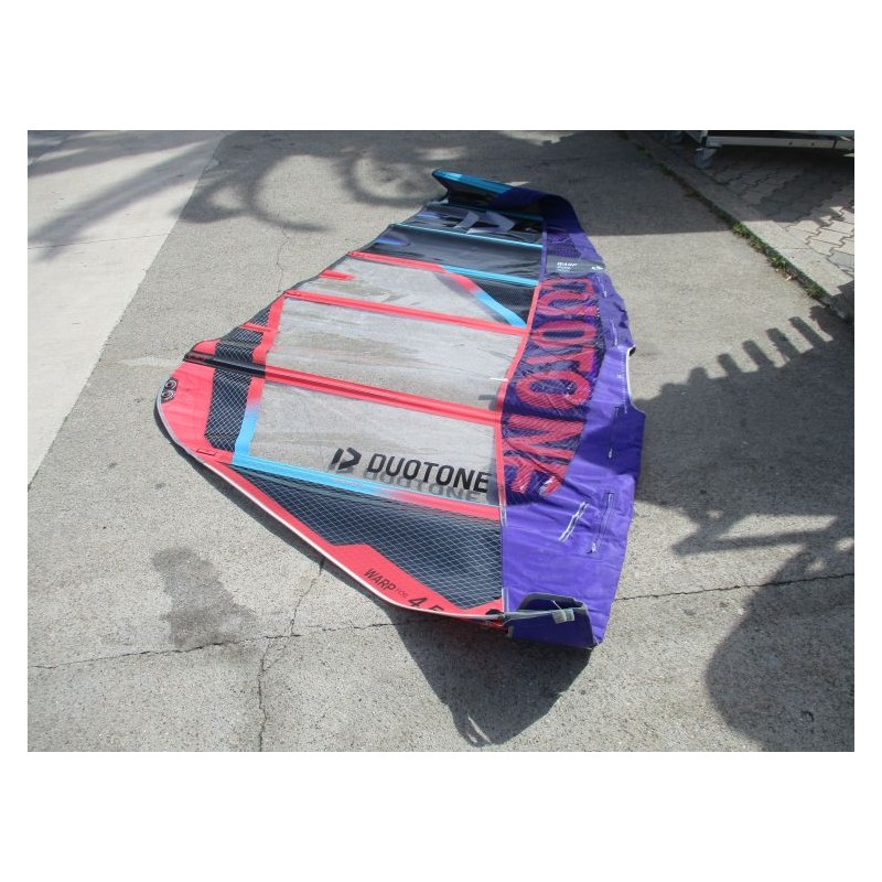 Voile Windsurf occasion Duotone Warp_Foil 4,5 m² 2022 black-berry