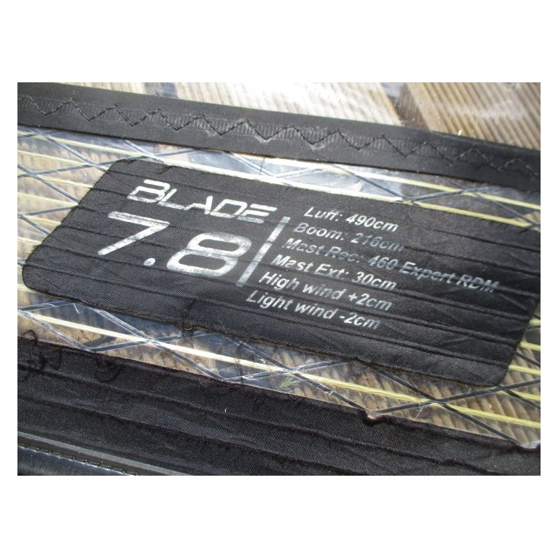 Voile Windsurf occasion Loftsails racingblade 7,8 m² 2016