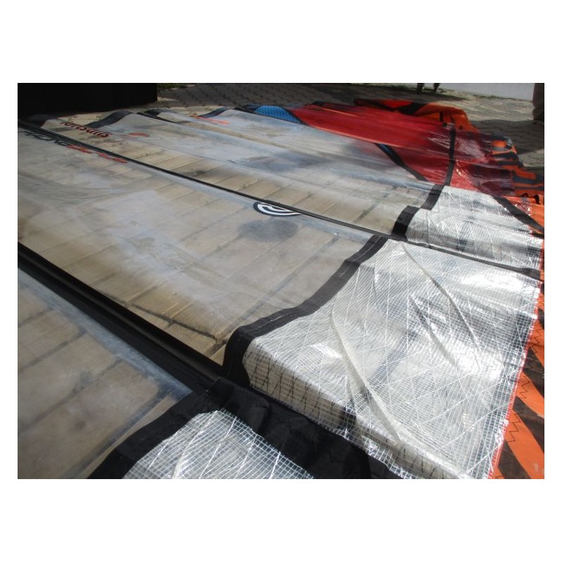 Voile Windsurf occasion Loftsails racingblade 7,8 m² 2016