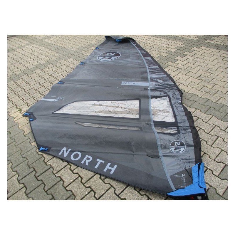 Voile Windsurf occasion North sails FREE RACE 6,8 m² 2024