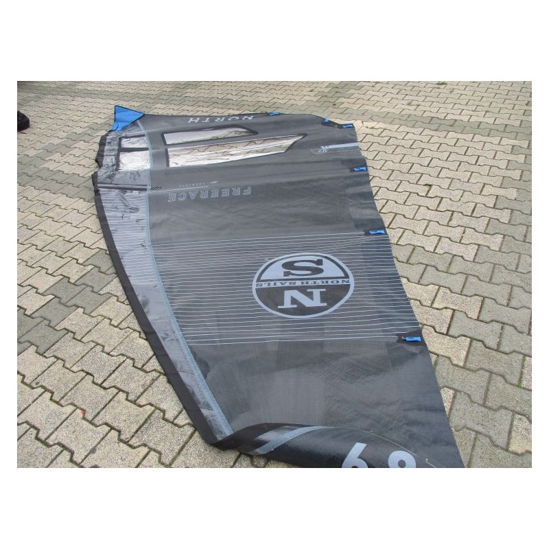 Voile Windsurf occasion North sails FREE RACE 6,8 m² 2024