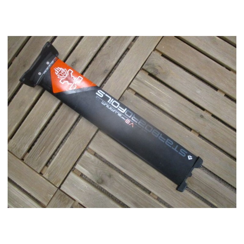 Mat occasion Starboard Aluminium V8 Mast + top plate 72cm top plate