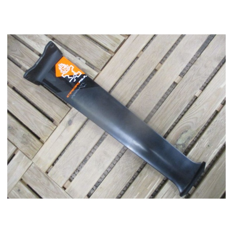 Mat occasion Starboard UCS MAT CARBON Solid Core C400 Platine 4 vis 77cm
