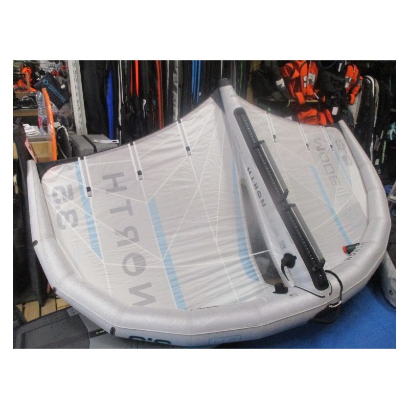 Aile de Wing TEST North Mode Pro + poignees rigides 3,5 m² 2026