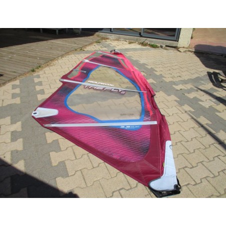 Voile Windsurf occasion Neilpryde the fly 3,9 m² 2012