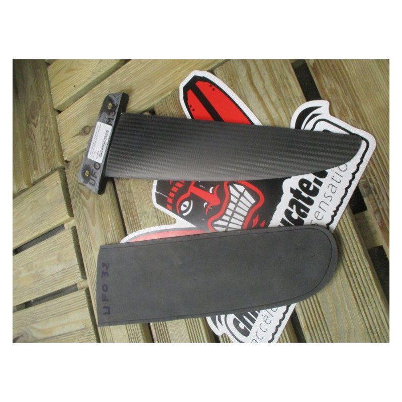 Aileron Windsurf occasion UFO SLALOM CARBON 32 Tuttle-Box