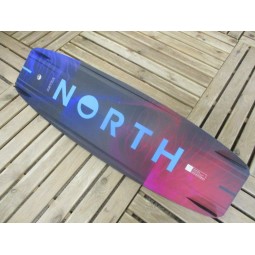 Flotteur Kitesurf TEST North Kiteboarding Astra + Flex Pro L 135 x 39 2026