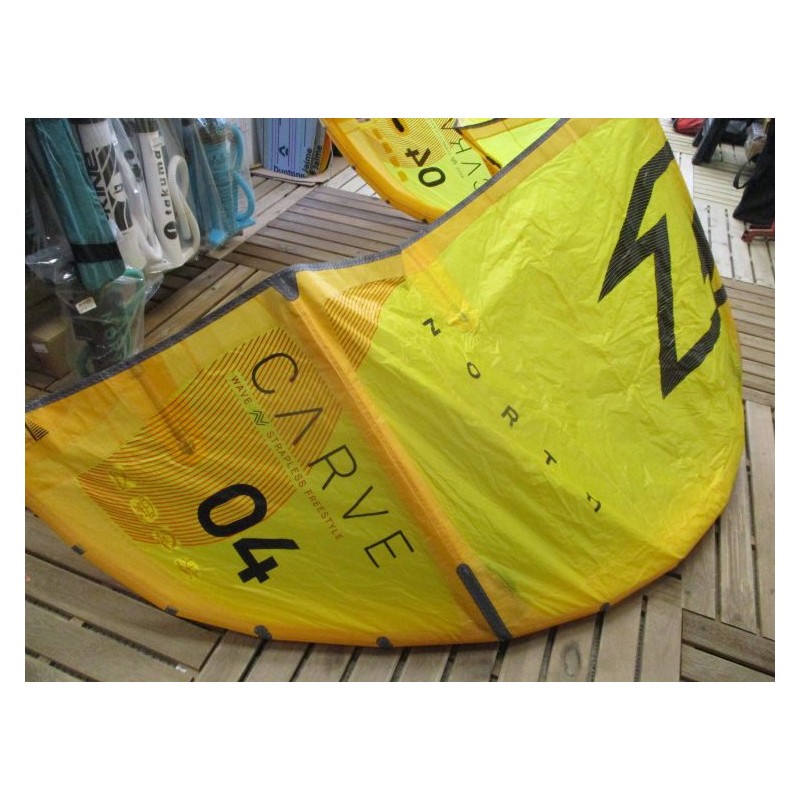 Aile nue Kitesurf occasion North Kiteboarding CARVE 4 m² 2020 