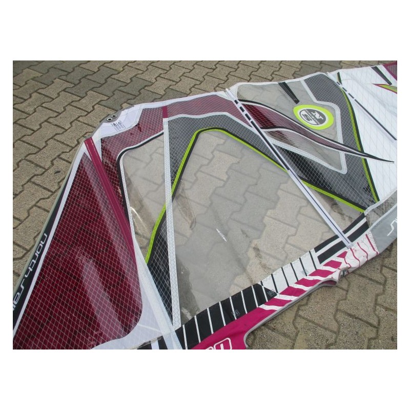 Voile Windsurf occasion North sails hero 4,2 m² 2012