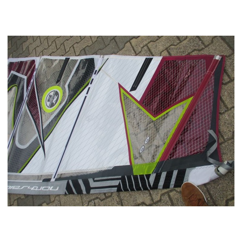 Voile Windsurf occasion North sails hero 4,2 m² 2012