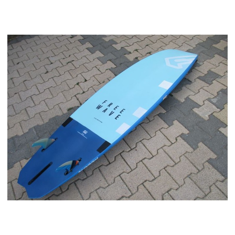 Flotteur Windsurf occasion Fanatic freewave STUBBY 85 2019