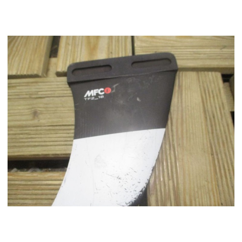 Aileron Windsurf occasion MFC TF2 18 Slot-Box