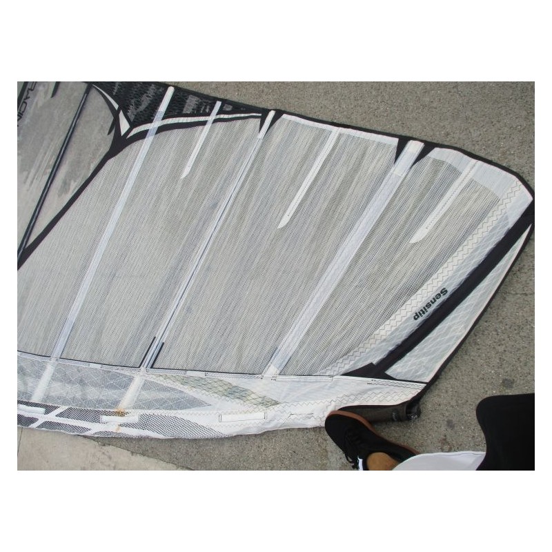Voile Windsurf occasion Loftsails racing blade pentex 7 m² 2012