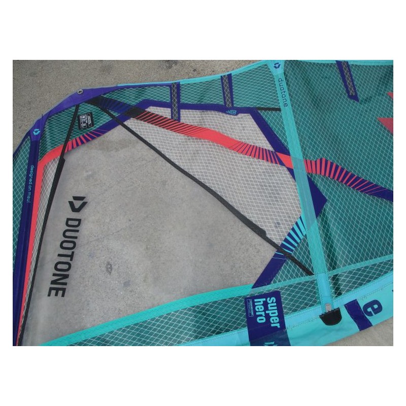 Voile Windsurf occasion Duotone SUPER HERO 3,7 m² 2023