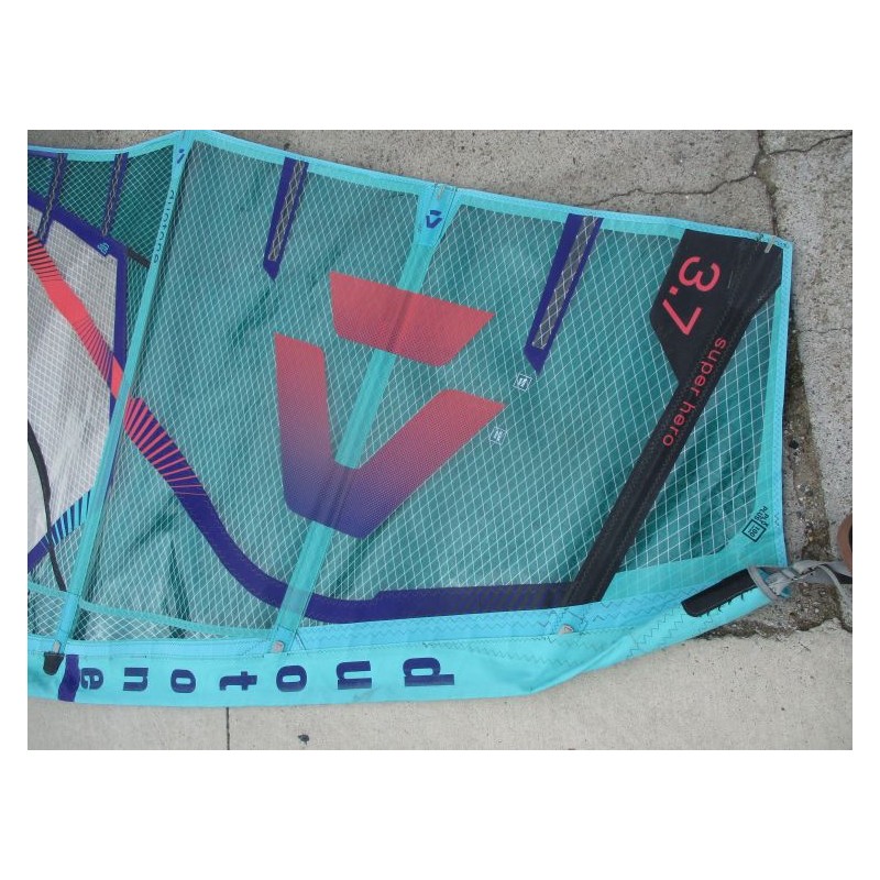 Voile Windsurf occasion Duotone SUPER HERO 3,7 m² 2023
