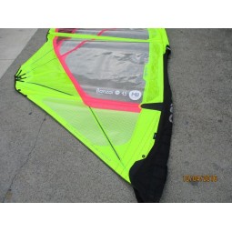 Voile Windsurf occasion Goya Banzai X PRO 4,5 m² 2021 fuchsia & neon yellow
