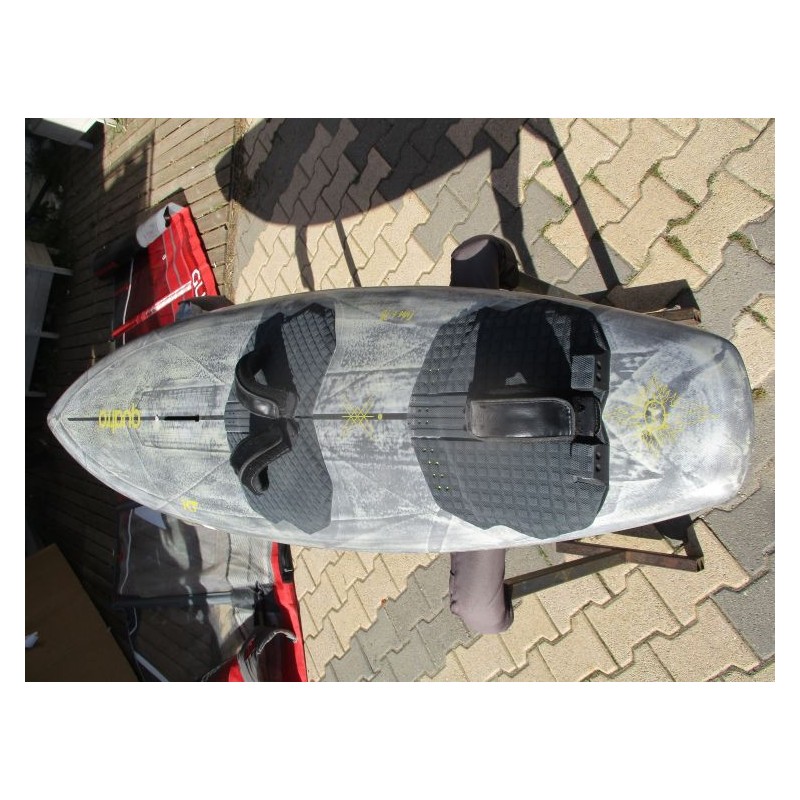 Flotteur Windsurf occasion Quatro Cube 6 78 2025