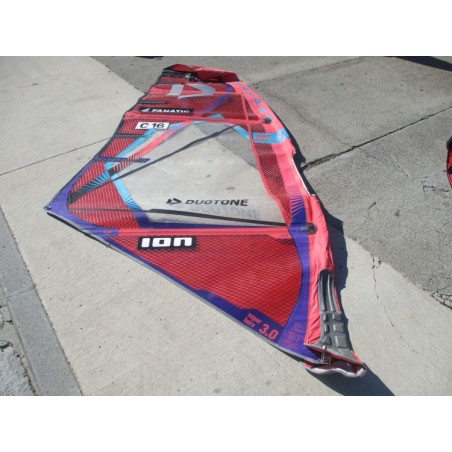 Voile Windsurf occasion Duotone SUPER HERO 3 m² 2023 Coral